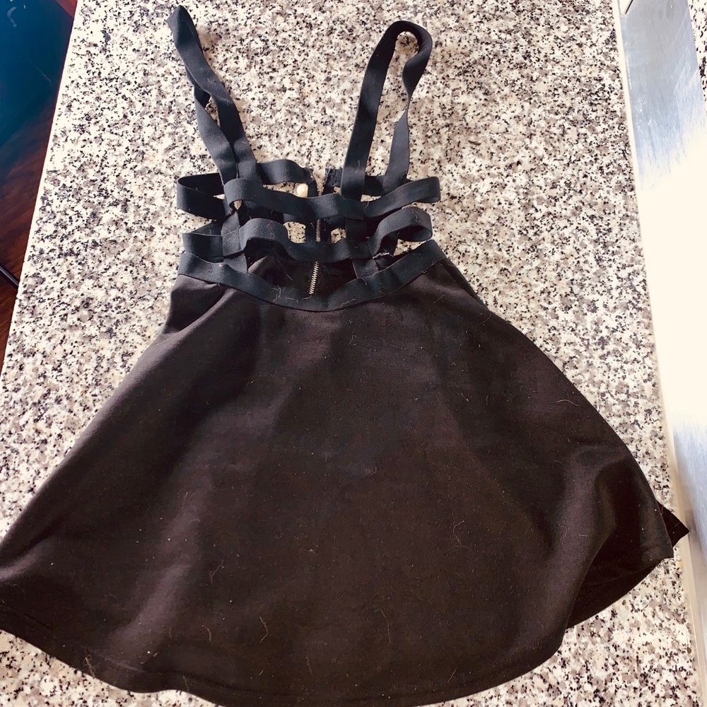 Women's Pleated Mini Suspender Skirt